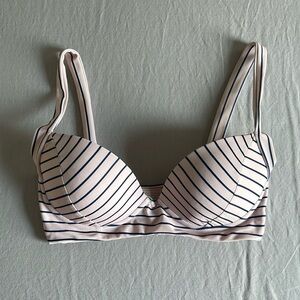 ACACIA swimwear Belize bikini top Cape Cod